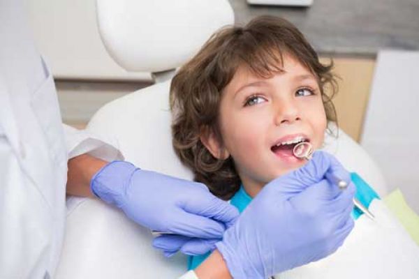 Kinderzahnbehandlung bei Ihrer Zahnarzt Klinik in Bramsche - Zahnarztpraxis Dr. med. dent. Ansgar Krieger